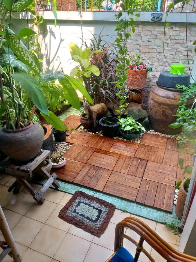 Srikrung Guesthouse Аюттхая Экстерьер фото
