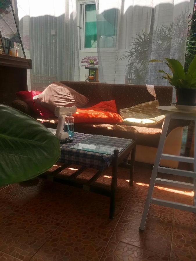 Srikrung Guesthouse Аюттхая Экстерьер фото