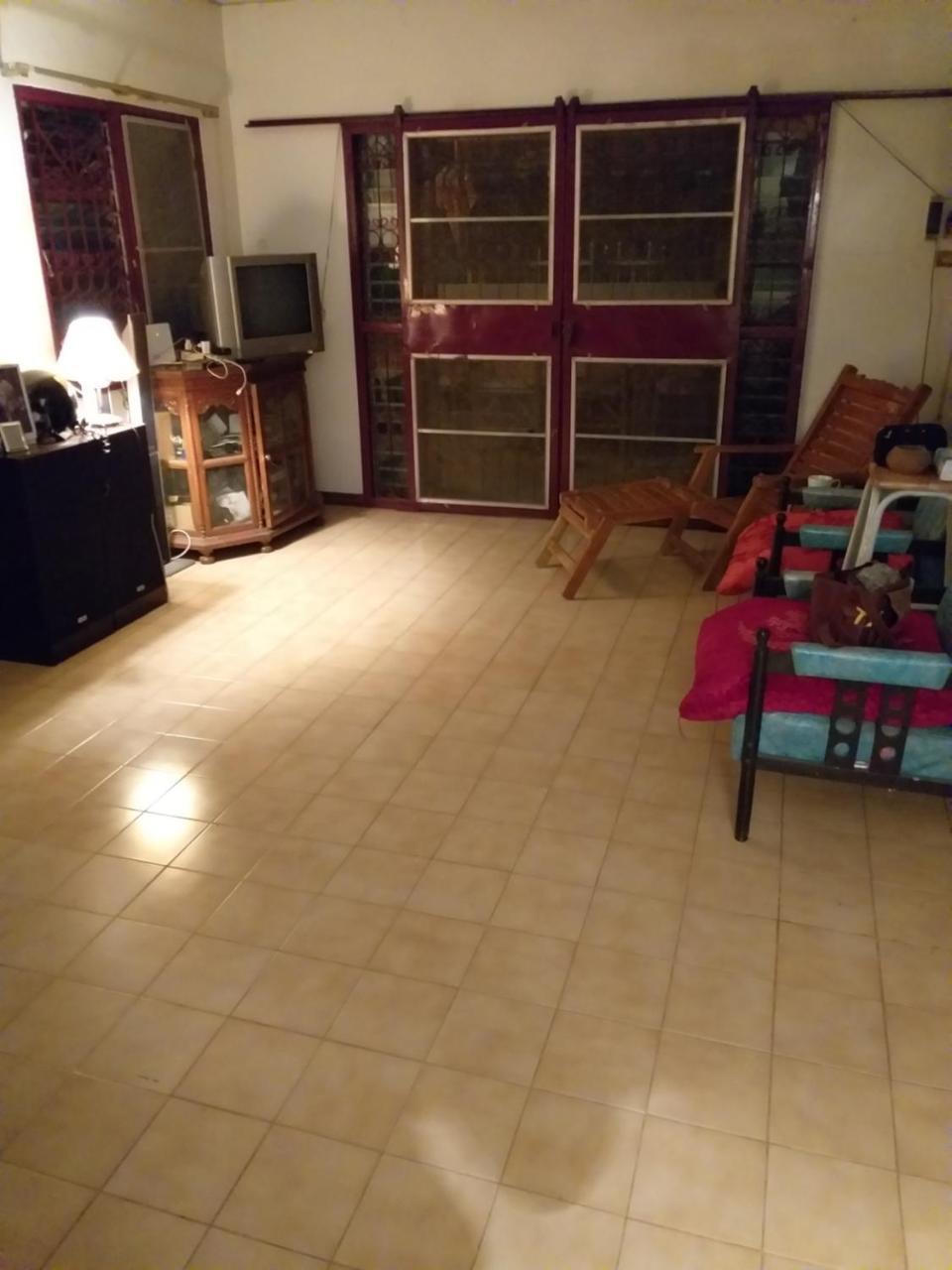 Srikrung Guesthouse Аюттхая Экстерьер фото